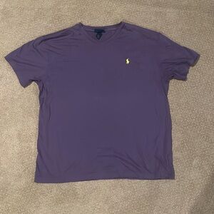 Polo Ralph Lauren V-neck T-shirt. Size L.